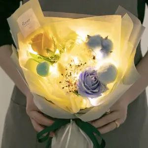 비누 장미 조화 꽃다발 LED 폼폼 40cm 2컬러 인테리어 꽃 선물 장식 기념일 졸업식 발표회 학예회 조명