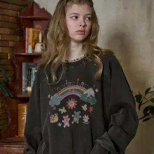 원더랜드 레글런 피그먼트 맨투맨 스모크블랙