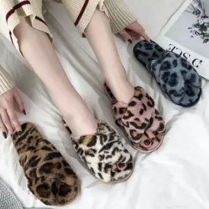 겨울 호피무늬 털슬리퍼 사무실슬리퍼