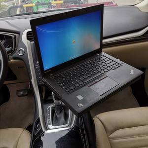 차량용 노트북 거치대 자동차 보드 다용도 블랙 팬 레스트 북스탠드 학습 스탠드 운전석