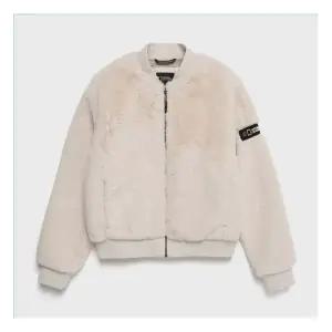 내셔널지오그래픽 여성 헬리아카 에코퍼 야구넥 F-ZIP N234WFJ150 823266