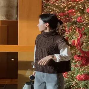 베르니 케이블 폴라 니트조끼 (2color)