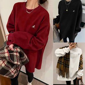 [국내자체제작] 순록자수 기모 티셔츠