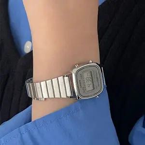 (CASIO) Steel metal watch
