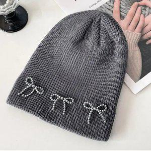 (1플러스1) 여성 발레코어 실버 리본 겨울 방한 니트 비니 벙거지 군밤 모자