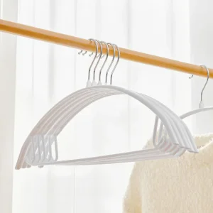 [살림의기술] 360도 회전형 튼튼한 어깨뿔방지 논슬립 니트 셔츠 옷걸이 20P