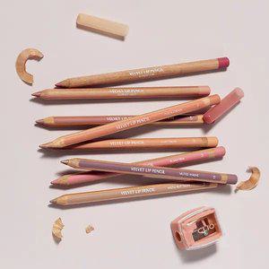 클리오 벨벳 립 펜슬 기획 [본품+샤프너 구성]