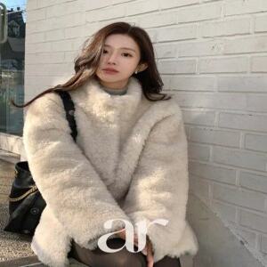 울함유 (보들퍼소재/하이넥/보온성up) 델리쥬 하이넥 시어링 퍼 하프 코트 ct1687