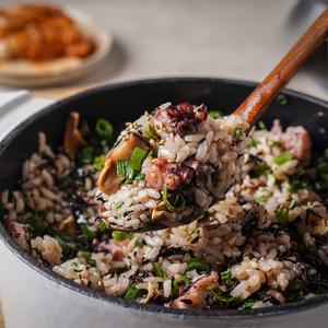 [프로즌] 건강한 밥상, 톳 문어솥밥 1팩+1팩 (2인분+2인분)