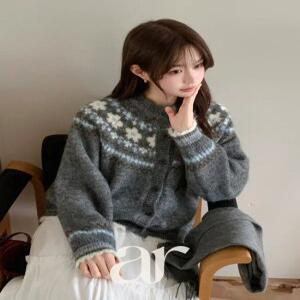 플라워 코위찬 패턴 울 니트 가디건 겨울가디건 데일리룩 데이트룩 연말룩 겨울니트 c