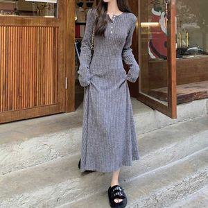 [제이큐]몽이마켓 Slim핏 플레어 골지 니트 롱원피스 단추포인트 간절기