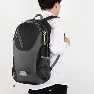 남녀공용 등모던산 배낭 아웃도어 가방 40L 트레킹 백팩