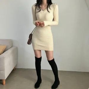 엘리몬드  EA 긴팔 미니 원피스 V넥 골지 니트 쫀쫀 스판 치마 스커트