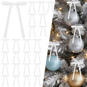 크리스마스 트리를 위한 24개의 화이트 벨벳 리본 장식 트리 미리 타이드 빈티지 장식용 홈 결혼식 생일 파티 3/8인치 너비, 5 x 7인치