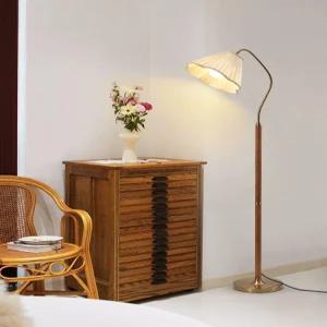 프렌치 앤티크 플로어 장스탠드