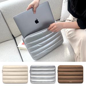 로디나 가벼운 여성 패딩 노트북 파우치 맥북 갤럭시북 아이패드 13인치 14인치