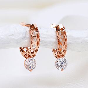 14K 18K 원터치 귀걸이 큐빅 컷팅 볼드 여성 패션 핑크골드 오로라 금귀걸이
