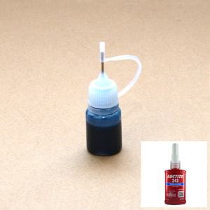 록타이트 243 나사고정제 5g 중강도 오일기가 있는 표면에도 사용 가능