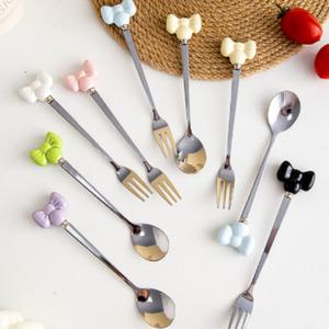 깜찍 리본 커트러리 과일 포크 티스푼 1p 집들이 선물 인테리어