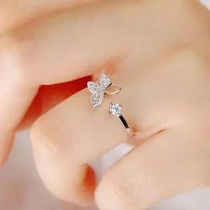 [콩심팥심]은 나비 사이즈조절 도금 반지 기념일 코디 큐빅