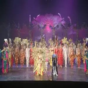 [SeMi프리미엄] 북경 4일#천안문광장 #팔달령케이블 #서커스VIP석 #인력거투어 #난뤄구샹 #마시지1회 #전취덕+하이디라오