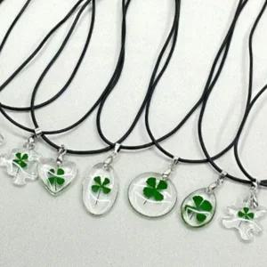 [하프클럽/]클로버목걸이 행운선물 생화투명 클로버키링