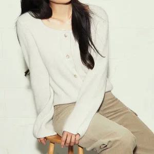 올리브그린 D91 앙고라 블랜드 스퀘어넥니트 자켓