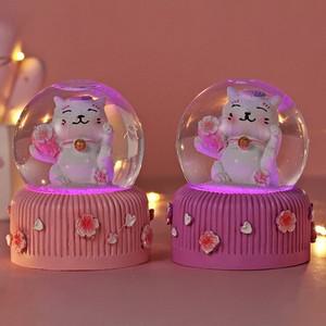 1개 발광 크리스탈 볼 고양이 디자인 레진 투명 장식품 가정 빛나는 퀵샌드 특별한 수집