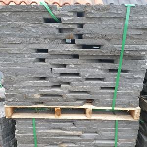 정원 마당 잔디 바닥재/ 디딤석/ 조경석/ 현무암 부정형 디딤돌 30T 1파레트