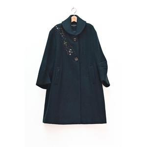 [비꼴리끄]베이비 알파카 울 자수 하프코트