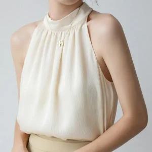 [드레스허그]에시 홀터넥 소프티 민소매 탑