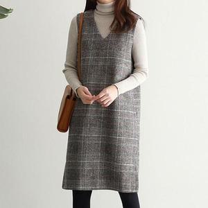 [패션시그널]브이넥 민소매 모직체크 원피스 39564F_P350158804