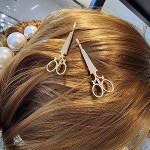 [기타]1P 가위모양 머리핀 헤어소품 실핀 미용사 (WFH2ROJ)