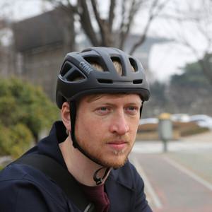 초경량 213g 리이딩전용 이태리수출 에어로 벨로체 자전거헬멧