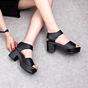 인기상품 여성화 스트랩 찍찍이 통굽샌들 패션슈즈 [W94E1F8_250917]