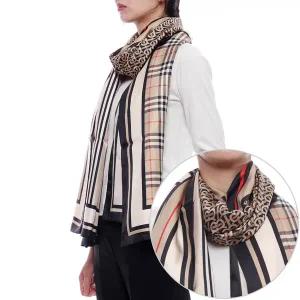 [버버리] 25FW 여성 몽타주 프린트 실크 스카프 (8011951 ARCHIVE BEIGE W 25F)