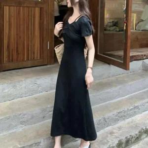 여자 셔링 롱원피스 1P 데일리 V넥 슬림핏 블랙 치마