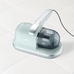 잘두들기고 잘흡입해서 잘걸러주는  UV살균 침구청소기 4M전선