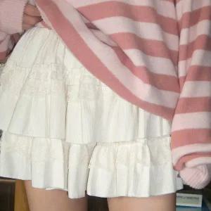 [모코블링]벨벳레이스 캉캉 스커트 미니스커트 밴딩스커트 캉캉스커트 레이스스커트 삿포로코디