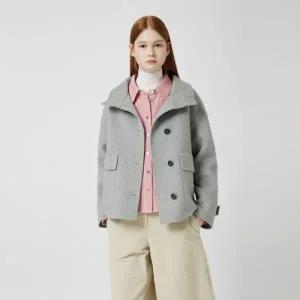 [롯데백화점]씨씨콜렉트 하이넥 핸드메이드 숏 코트 C254MSG501