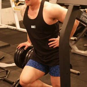 블랙 짐웨어 남성탱크탑 나시 운동복 민소매 퍼