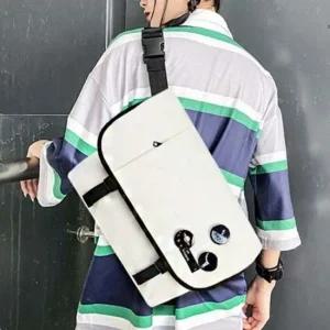 뱃지 심플 추천 포인트 외출 꾸안꾸 패션 가방 메신저