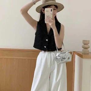 [라일리여성의류] Rly 크롭 버튼 슬리브리스 레이어드 썸머탑