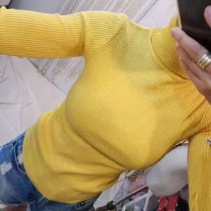 [하프클럽/]데일리 윈터 노랑 핏감좋은 폴라넥 걸스트라이프짜임 하프넥