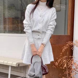 여자 러블리 프릴 브이 미니스커트 세트