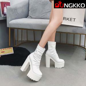 시크덩꼬 신상 심플 셔링 가보시 통굽 워커힐