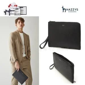 [롯데백화점]헤지스ACC 블랙 가죽 화이트로고 심플 클러치백 HJHO3F625BK