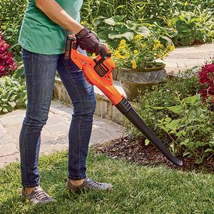 블랙앤데커 무선 낙엽 제설 눈청소 송풍기 블로워 베어툴 GWC1820PCF