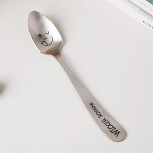 이유식 과일 긁는 스텐 키위 톱니스푼 홈카페 긁어먹는 아기 후식 톱날 사과