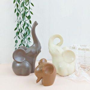 [신세계몰]도자기 코끼리3식구 인테리어 재물 풍